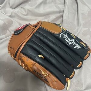 Rawlings Black and Tan Players Series Glove